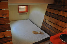 Load image into Gallery viewer, Modern Dog House
